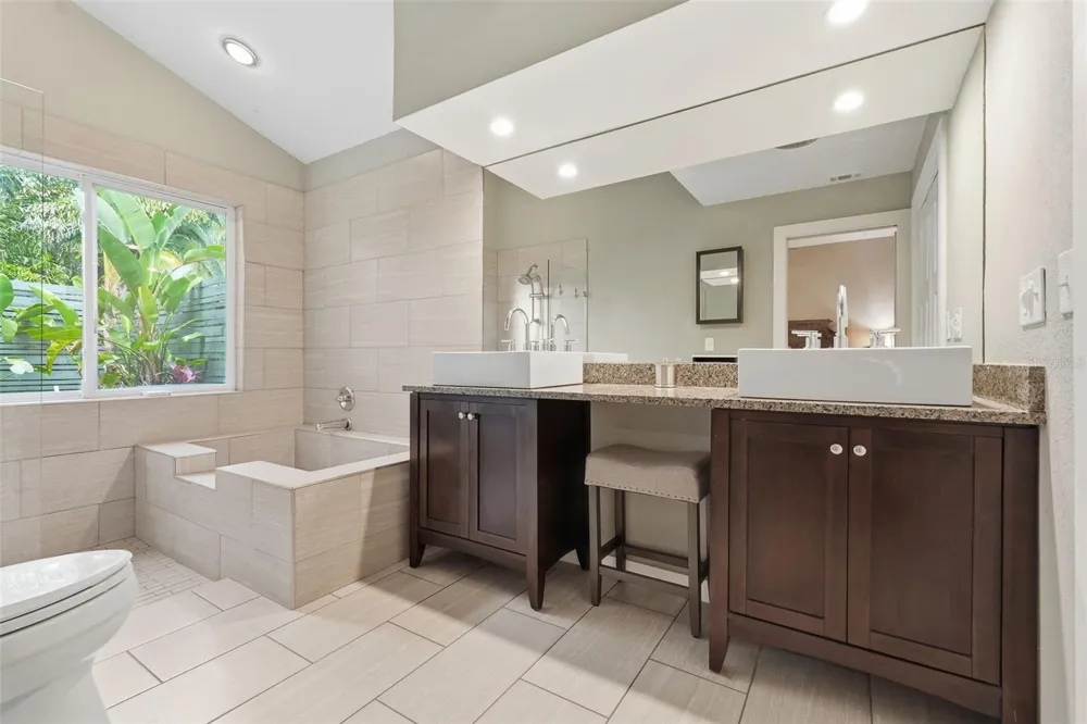 13917 76TH TERRACE Seminole, FL 33776