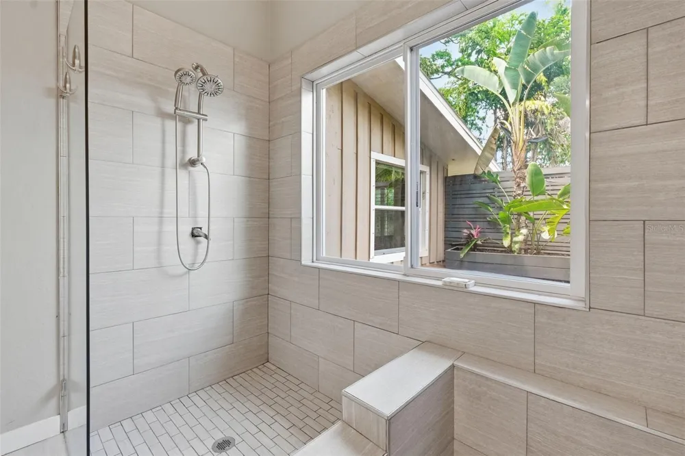 13917 76TH TERRACE Seminole, FL 33776
