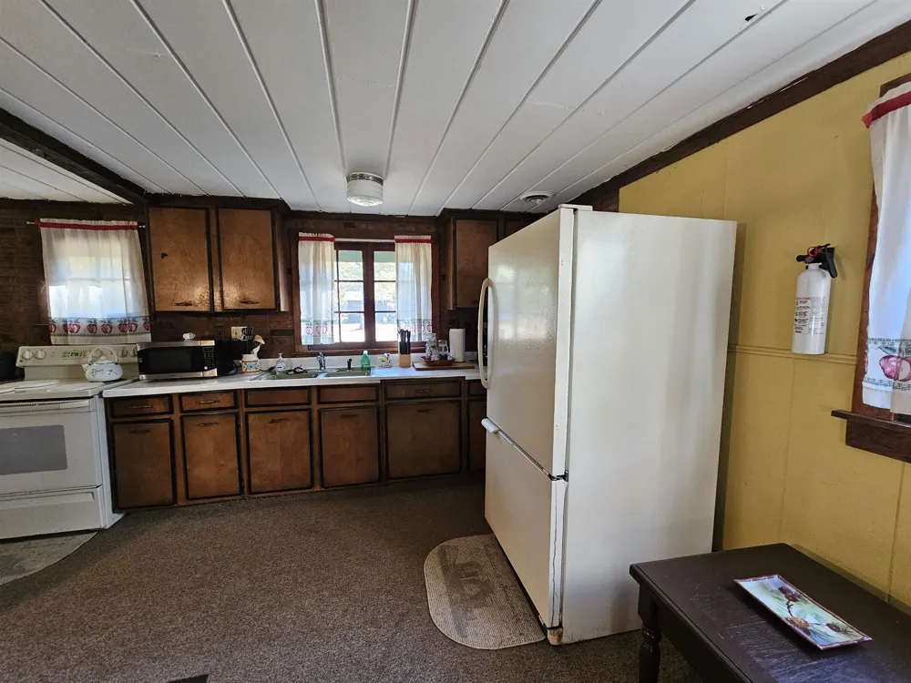 6160 Rollways Road Plainfield Township, MI 48739