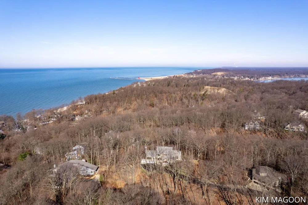 45 Valleywood Court Holland, MI 49423