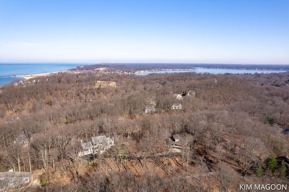 45 Valleywood Court Holland, MI 49423