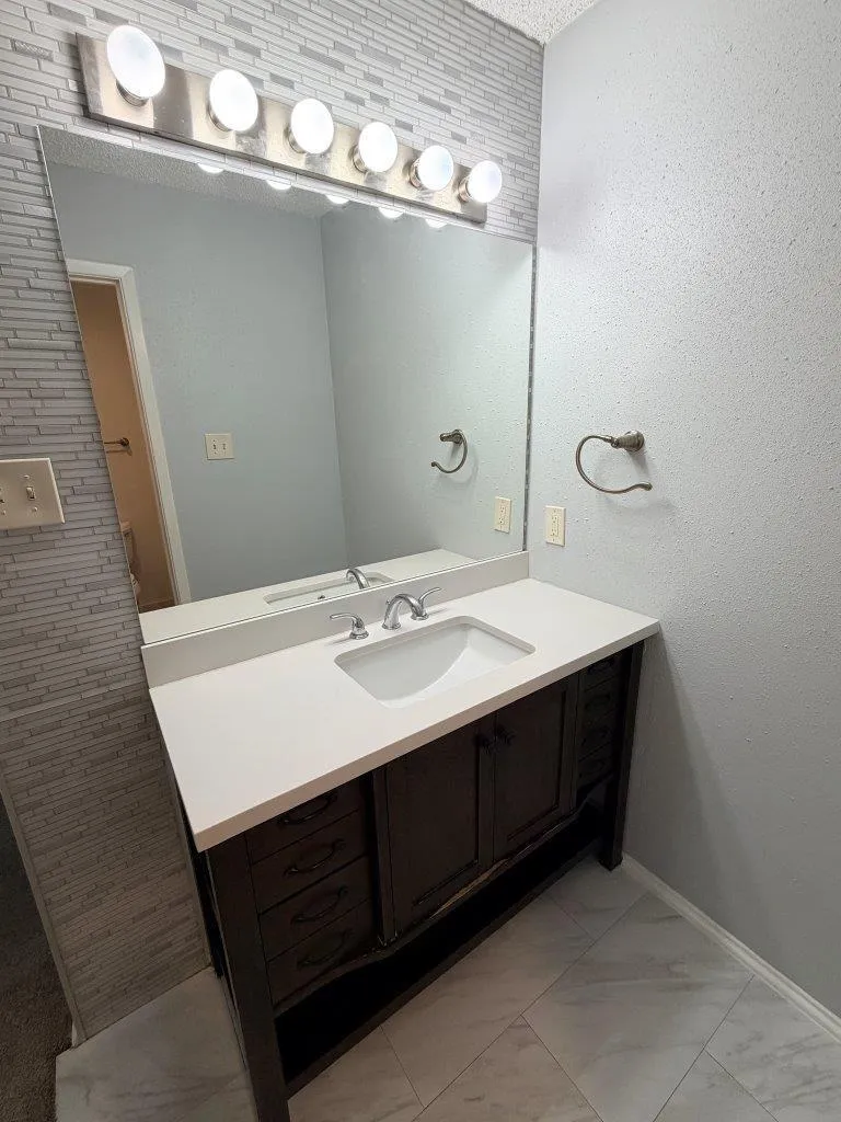 2510 Grants Lake Boulevard #101 Sugar Land, TX 77479