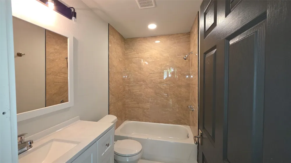 106 S Wilson Street Ladonia, TX 75449