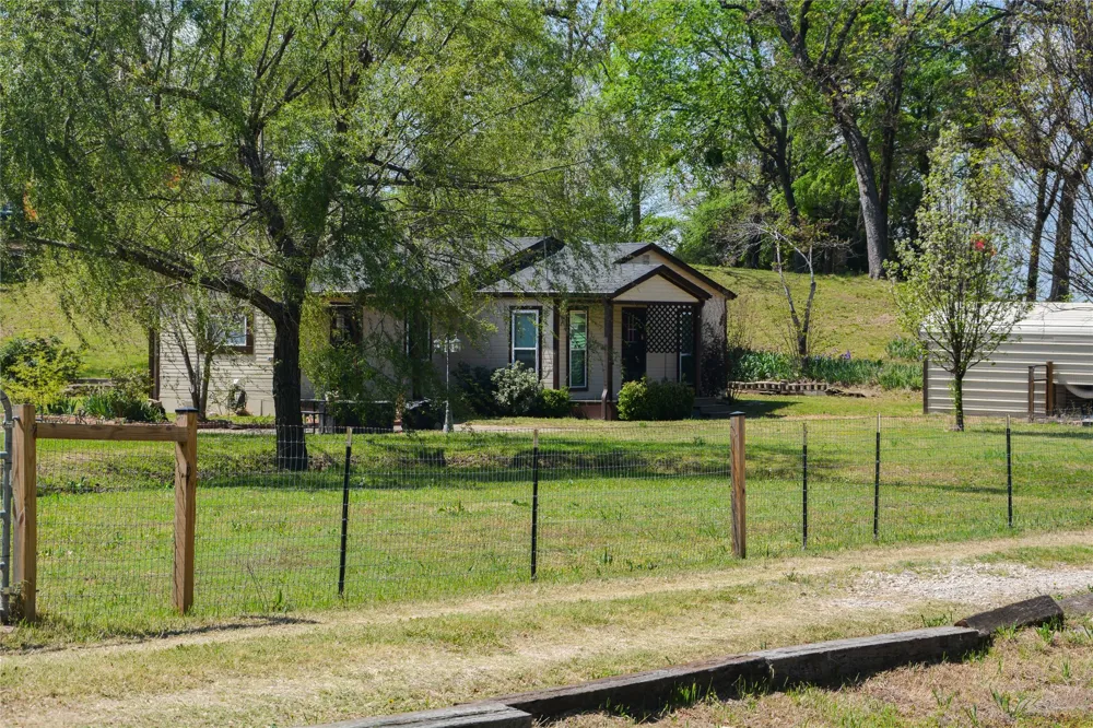 545 VZ County Road 2923 Mabank, TX 75147