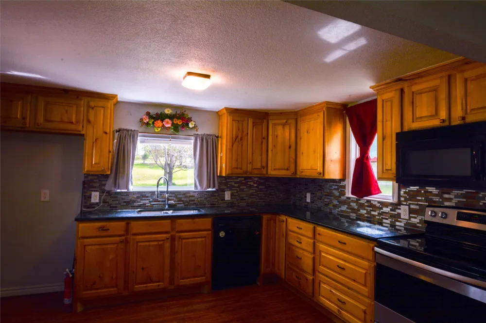 545 VZ County Road 2923 Mabank, TX 75147