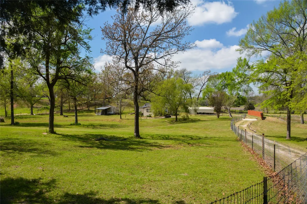 545 VZ County Road 2923 Mabank, TX 75147