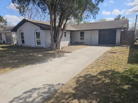 644 W Ligustrum Boulevard