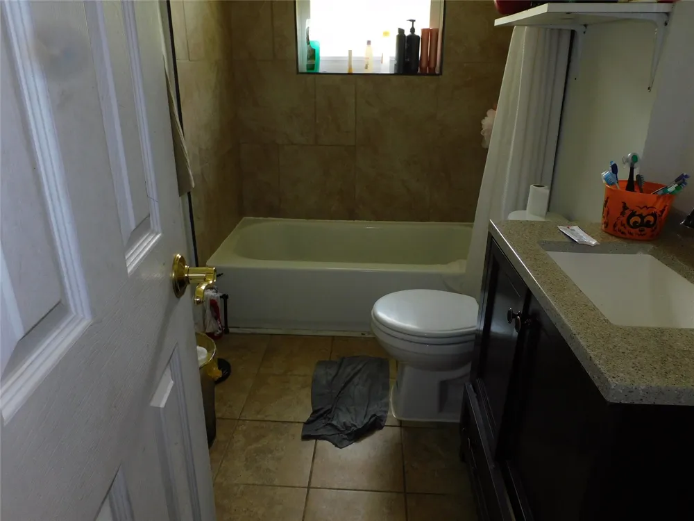 409 W Vista Drive Garland, TX 75041