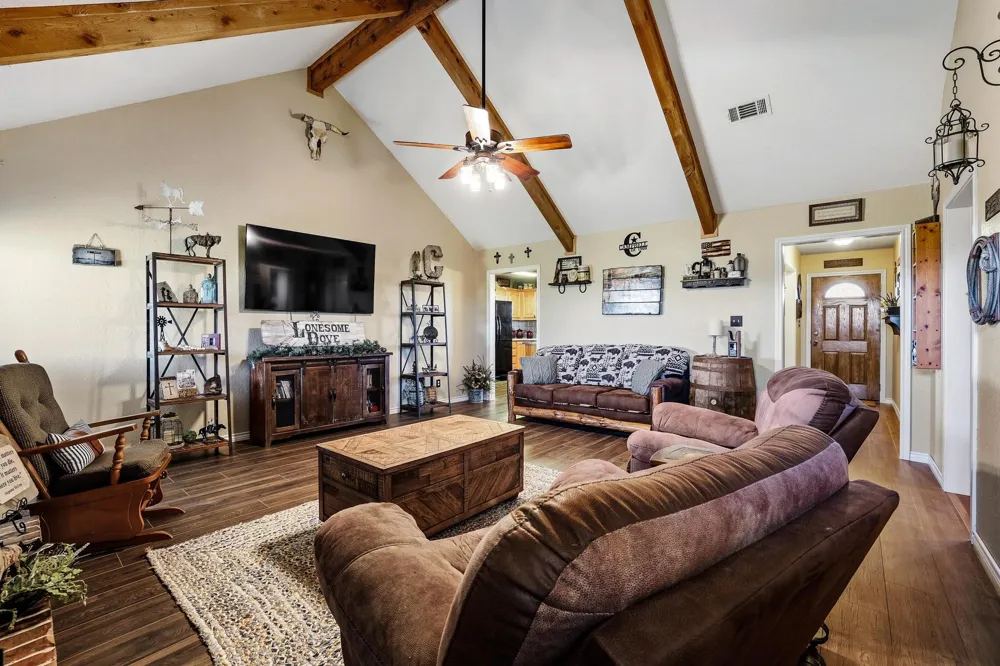 420 County Road 4825 Leonard, TX 75452