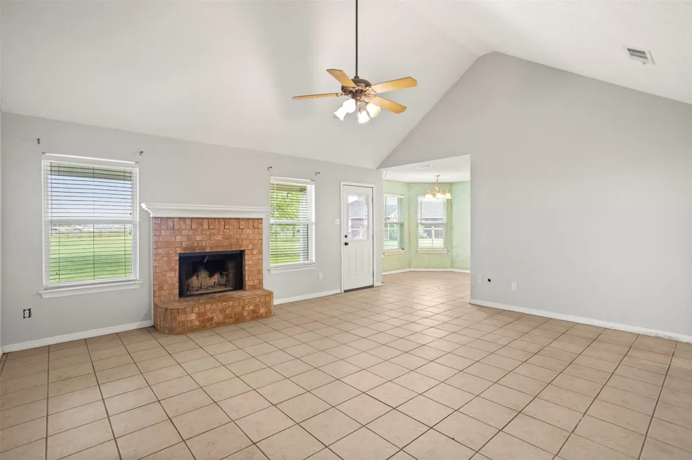 2825 FM 876 Waxahachie, TX 75167