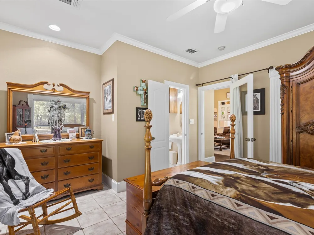 600 County Road 1790 Sunset, TX 76270
