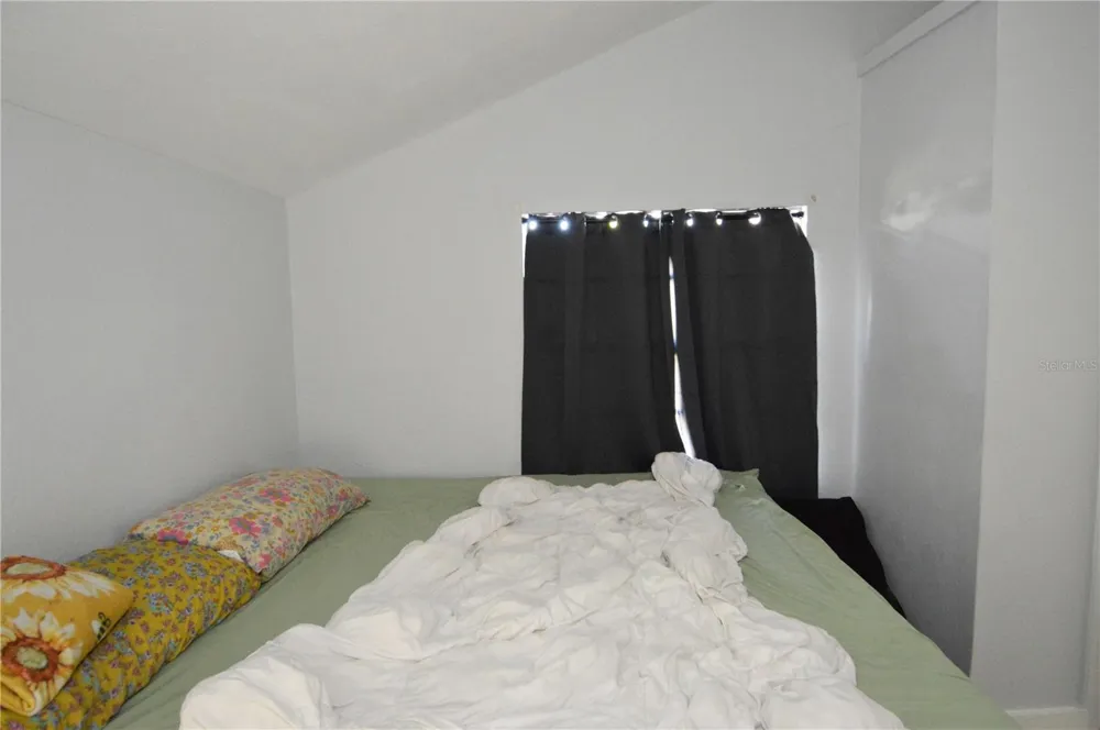 2852 60TH AVENUE St Petersburg, FL 33714