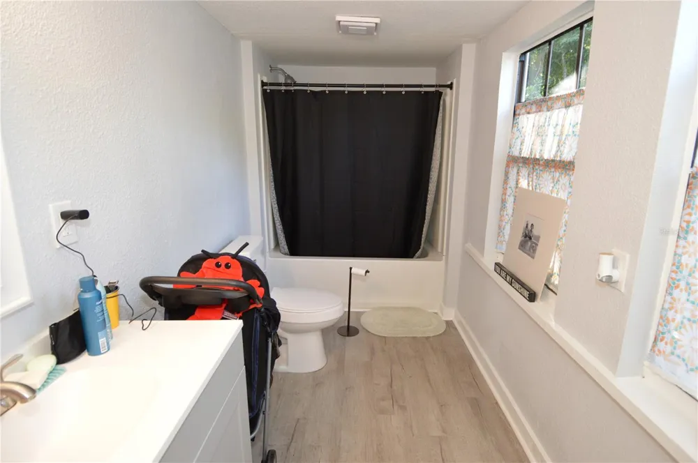 2852 60TH AVENUE St Petersburg, FL 33714