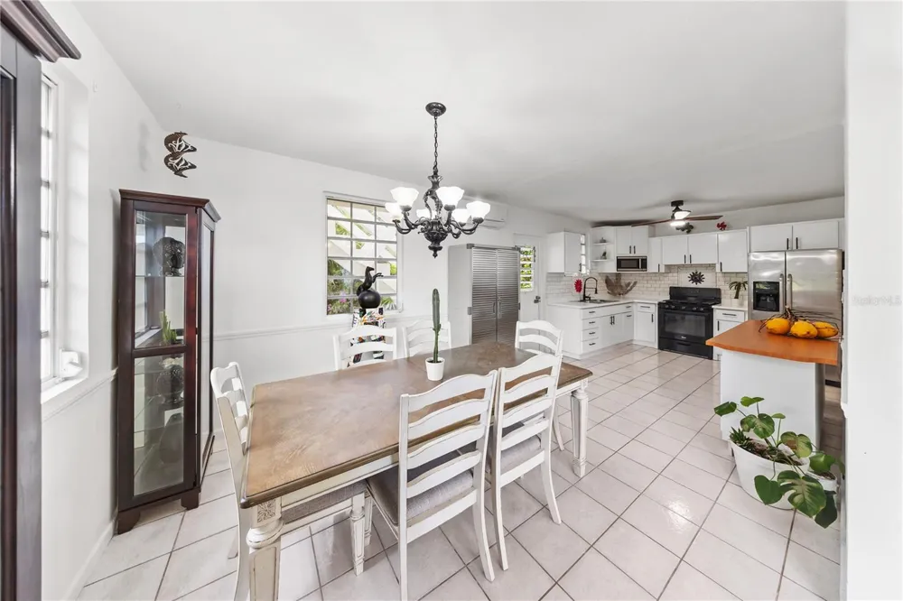 39 BO. CAMINO NUEVO Yabucoa, PR 00767