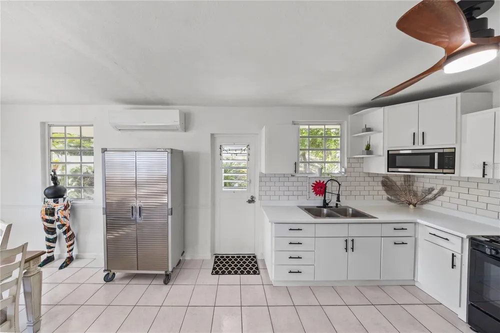 39 BO. CAMINO NUEVO Yabucoa, PR 00767