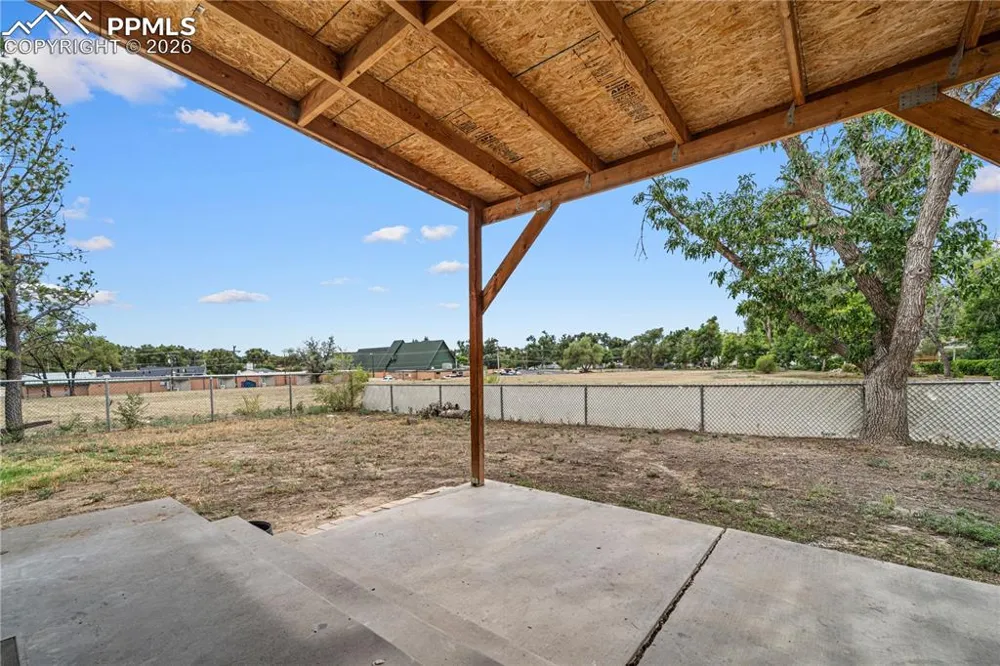 11 Macnaughton Road Pueblo, CO 81001