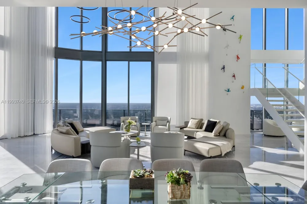 1000 Brickell Plz #UPH6202 Miami, FL 33131
