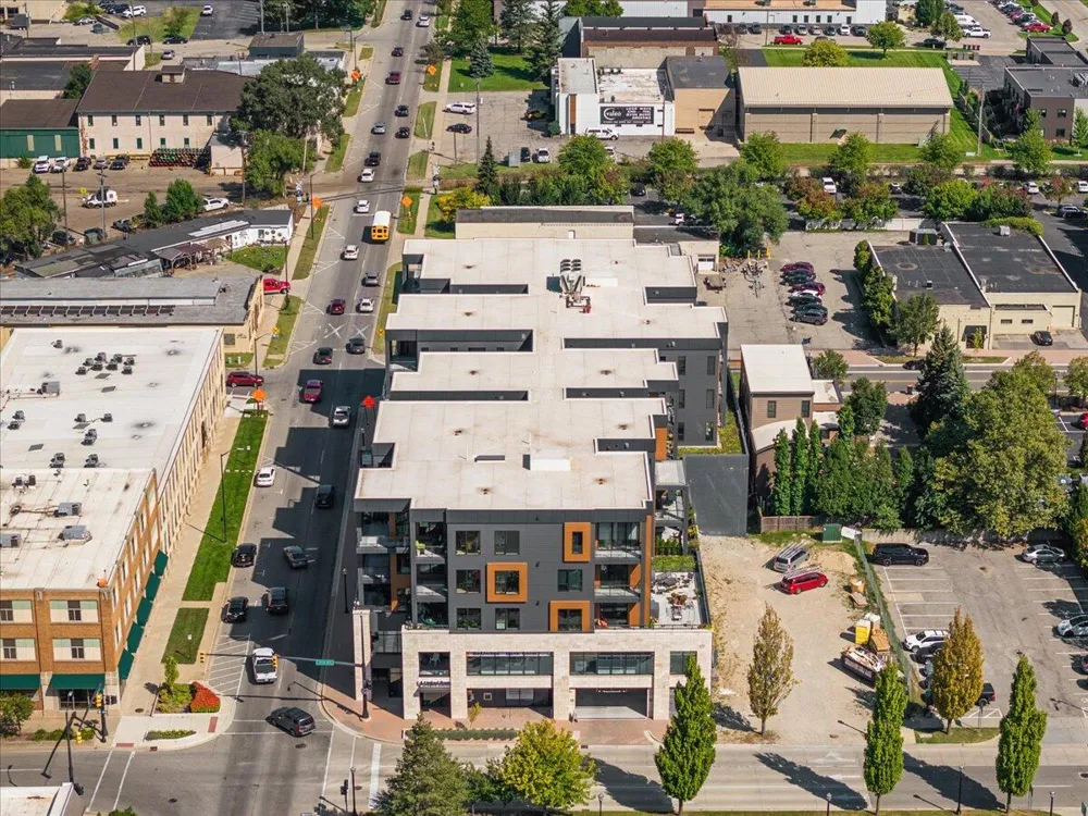 159 S River Avenue #502 Holland City, MI 49423