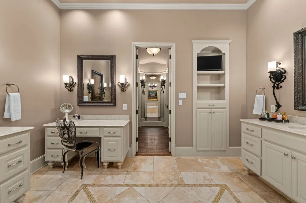 2105 Denver Drive Southlake, TX 76092