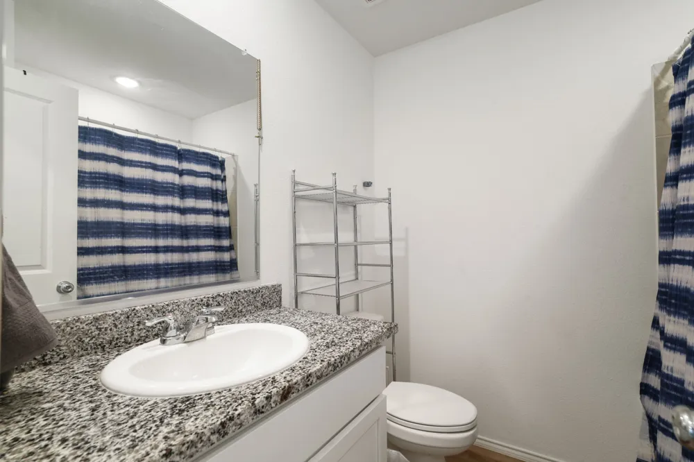 1445 Sterling Way Ferris, TX 75125