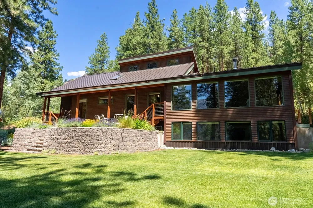 2 Trillium Road Winthrop, WA 98862