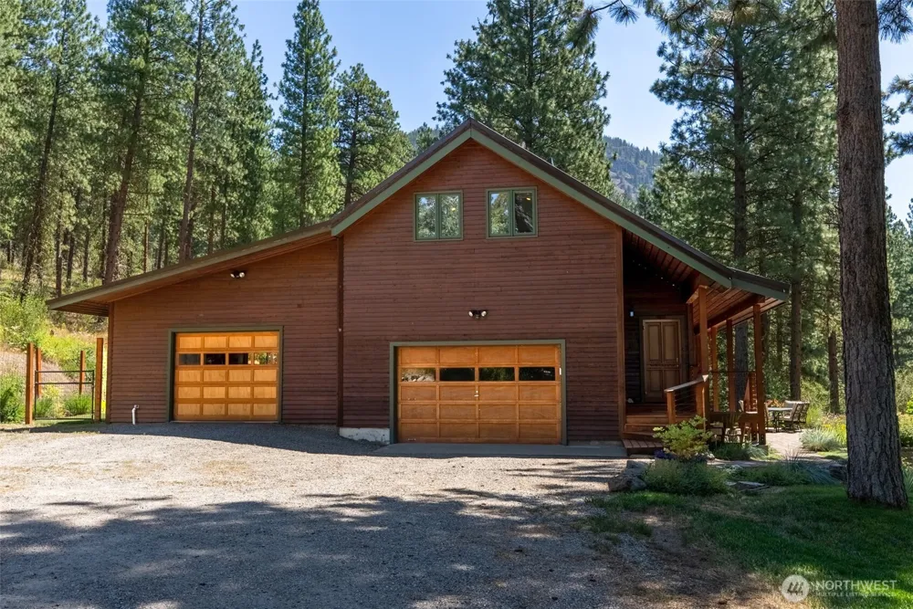 2 Trillium Road Winthrop, WA 98862