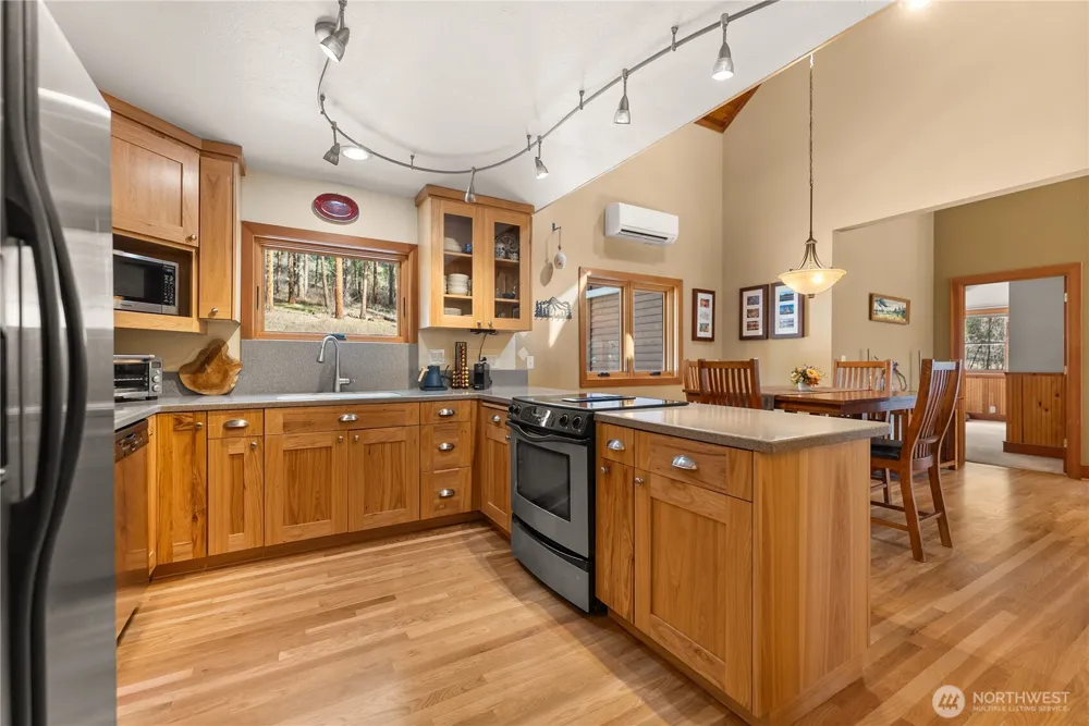 2 Trillium Road Winthrop, WA 98862