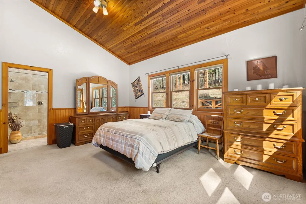 2 Trillium Road Winthrop, WA 98862