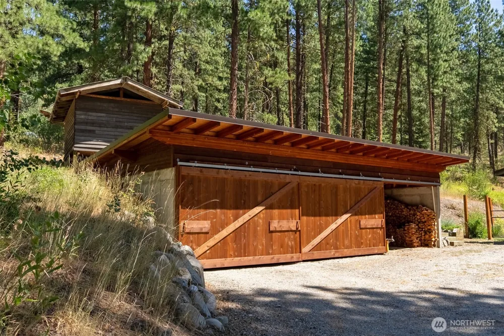 2 Trillium Road Winthrop, WA 98862