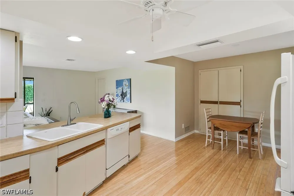 Windsor Way Naples, FL 34109