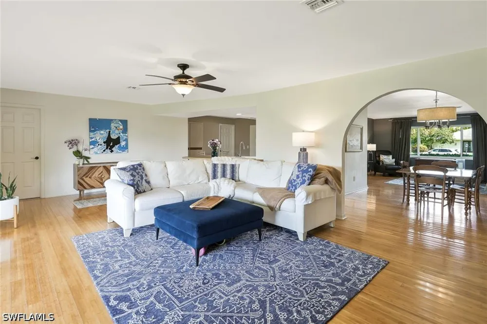 Windsor Way Naples, FL 34109
