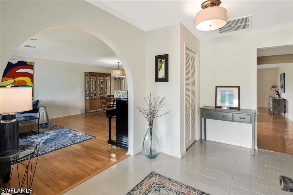 Windsor Way Naples, FL 34109