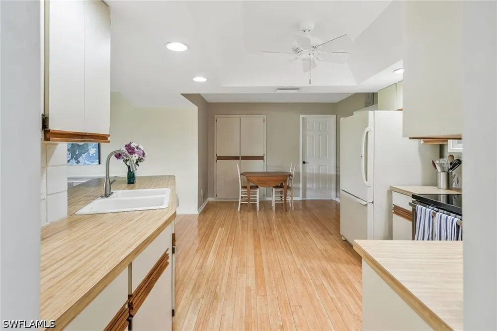 Windsor Way Naples, FL 34109