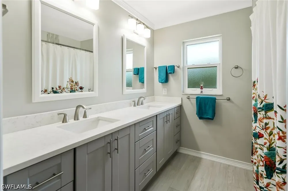 Windsor Way Naples, FL 34109