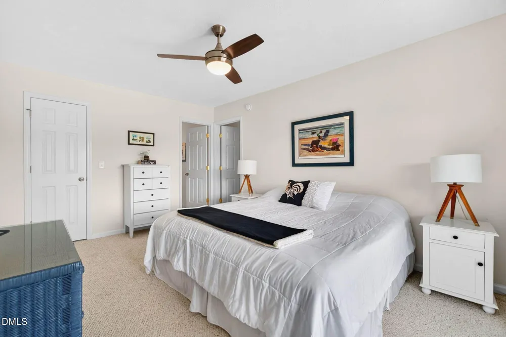 1125 S Topsail Drive Surf City, NC 28445