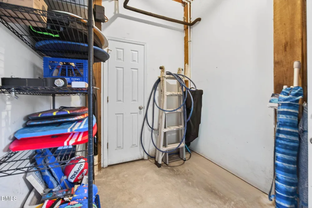 1125 S Topsail Drive Surf City, NC 28445
