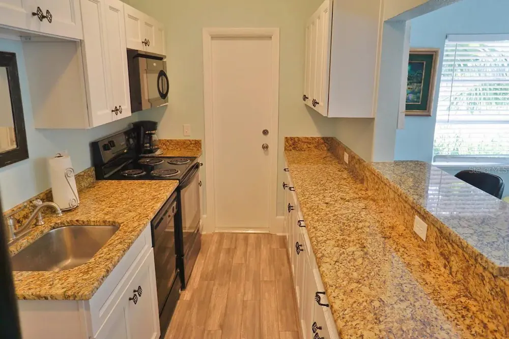 601 OSCEOLA AVENUE Clearwater, FL 33755
