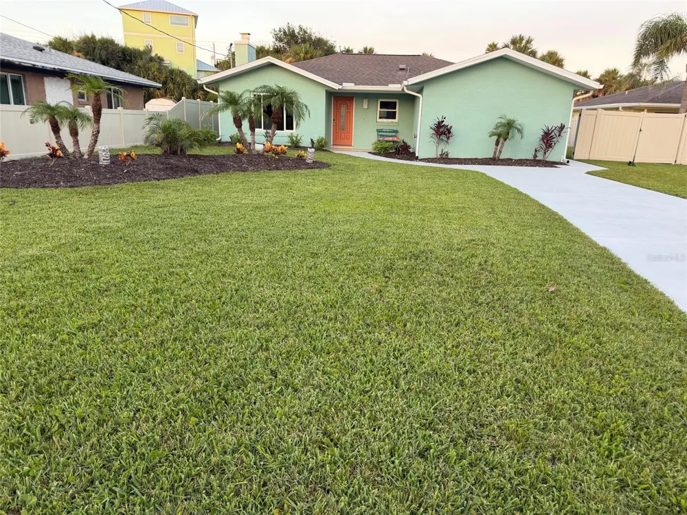 1946 DAYTONA AVENUE Flagler Beach, FL 32136
