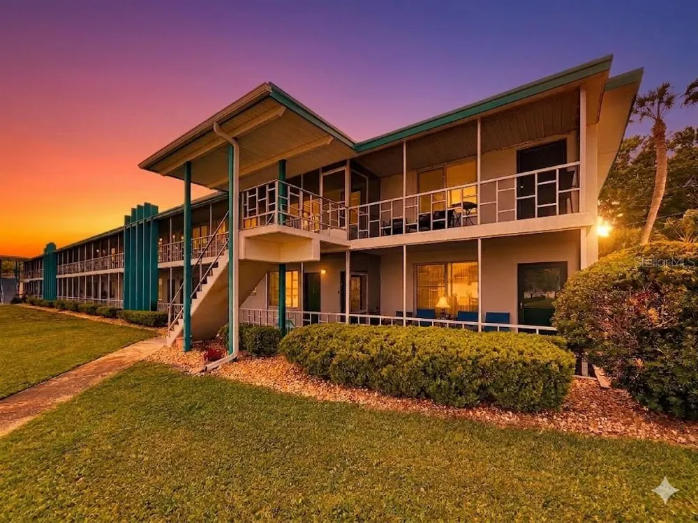 1600 W LAKE PARKER DRIVE #C4 Lakeland, FL 33805
