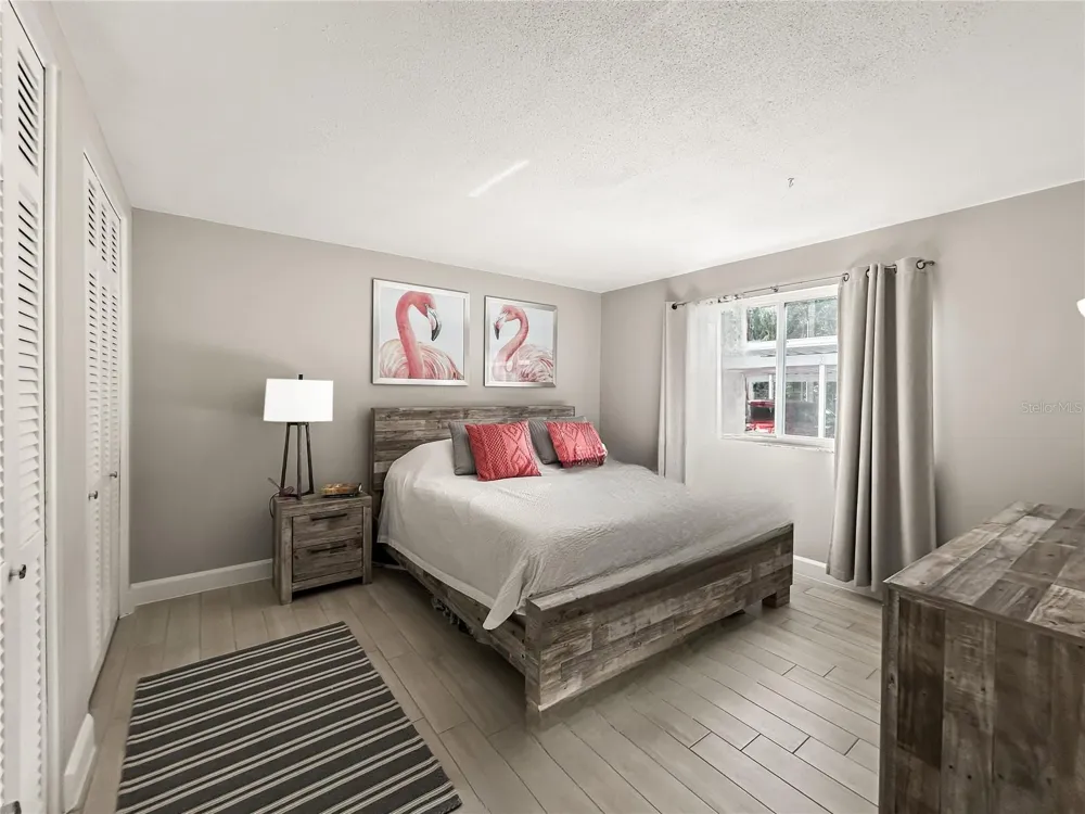 1600 W LAKE PARKER DRIVE #C4 Lakeland, FL 33805