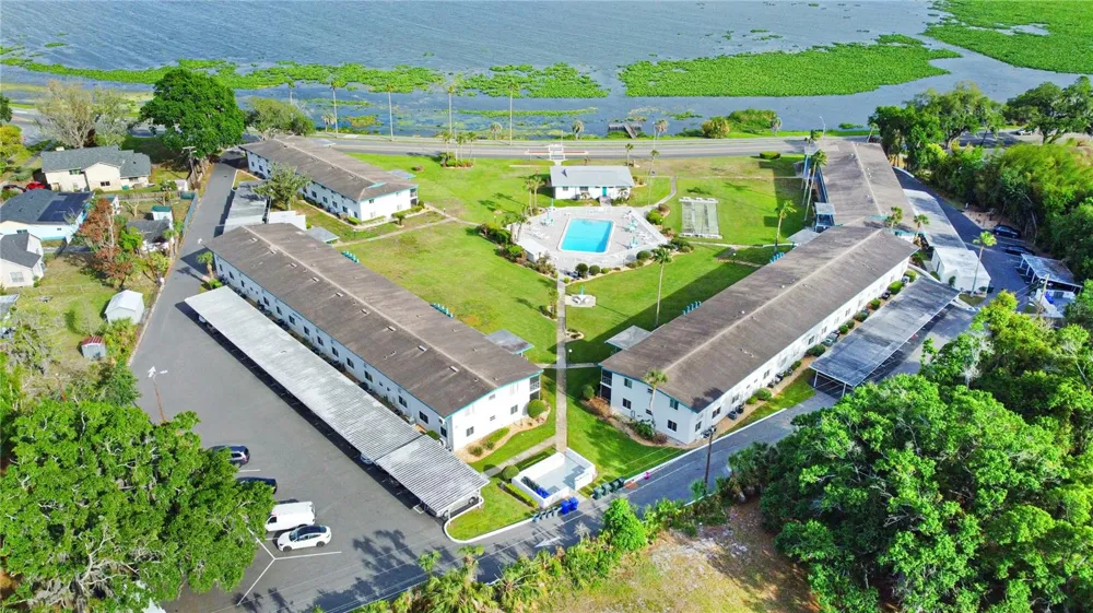 1600 W LAKE PARKER DRIVE #C4 Lakeland, FL 33805