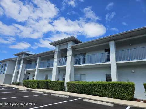 180 Portside Avenue #102
