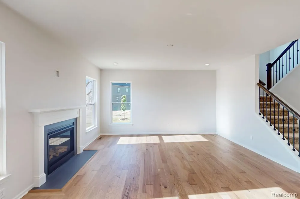 61887 Hevel Lane Washington Township, MI 48094