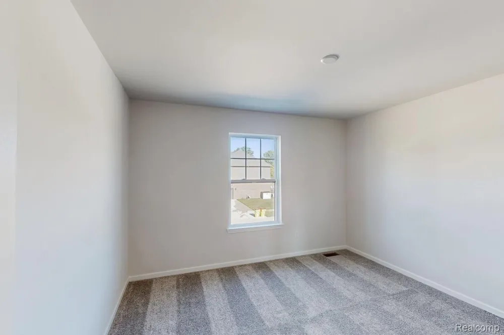 61887 Hevel Lane Washington Township, MI 48094
