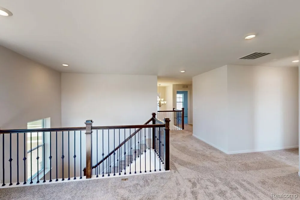 61887 Hevel Lane Washington Township, MI 48094
