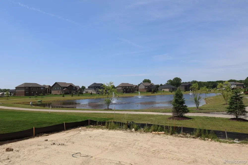 61887 Hevel Lane Washington Township, MI 48094