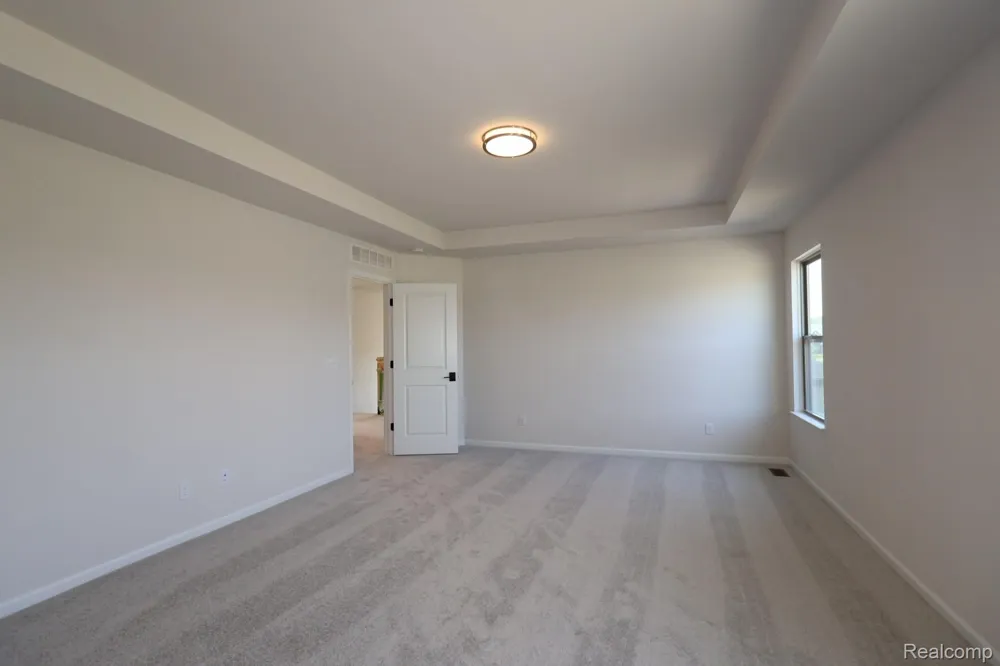 61887 Hevel Lane Washington Township, MI 48094