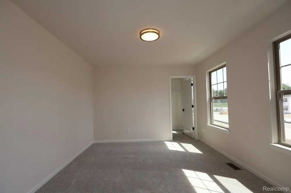 61887 Hevel Lane Washington Township, MI 48094