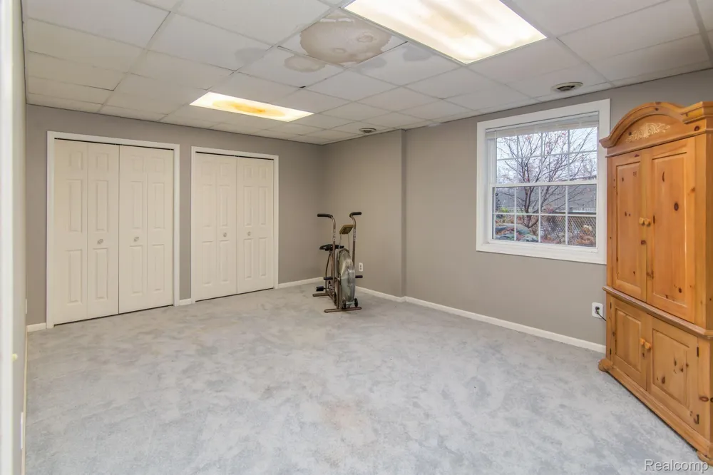 4090 PERRYVILLE ROAD Groveland Township, MI 48462