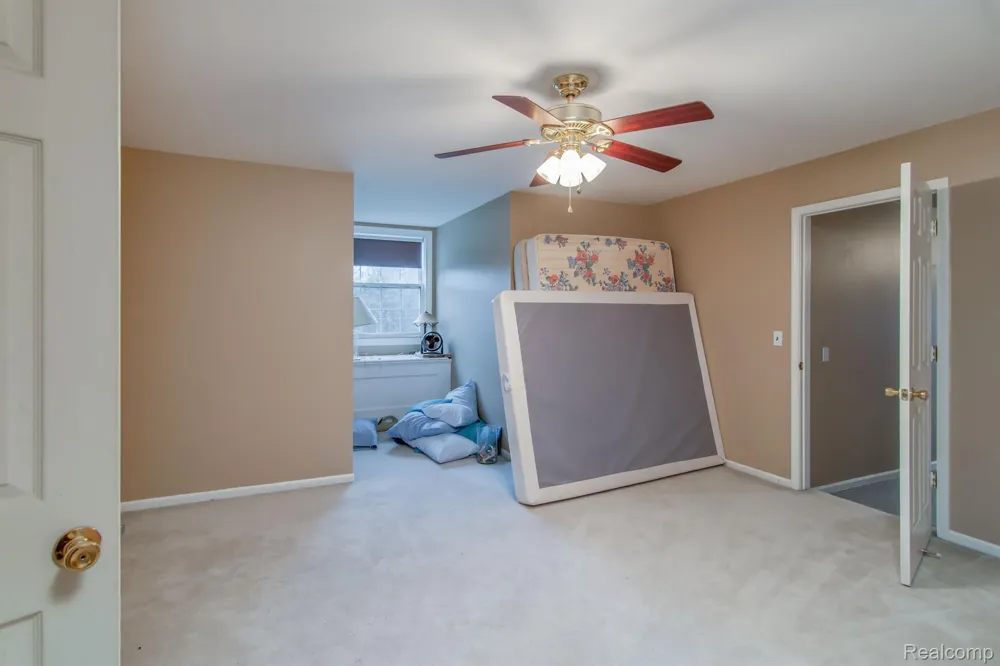 4090 PERRYVILLE ROAD Groveland Township, MI 48462
